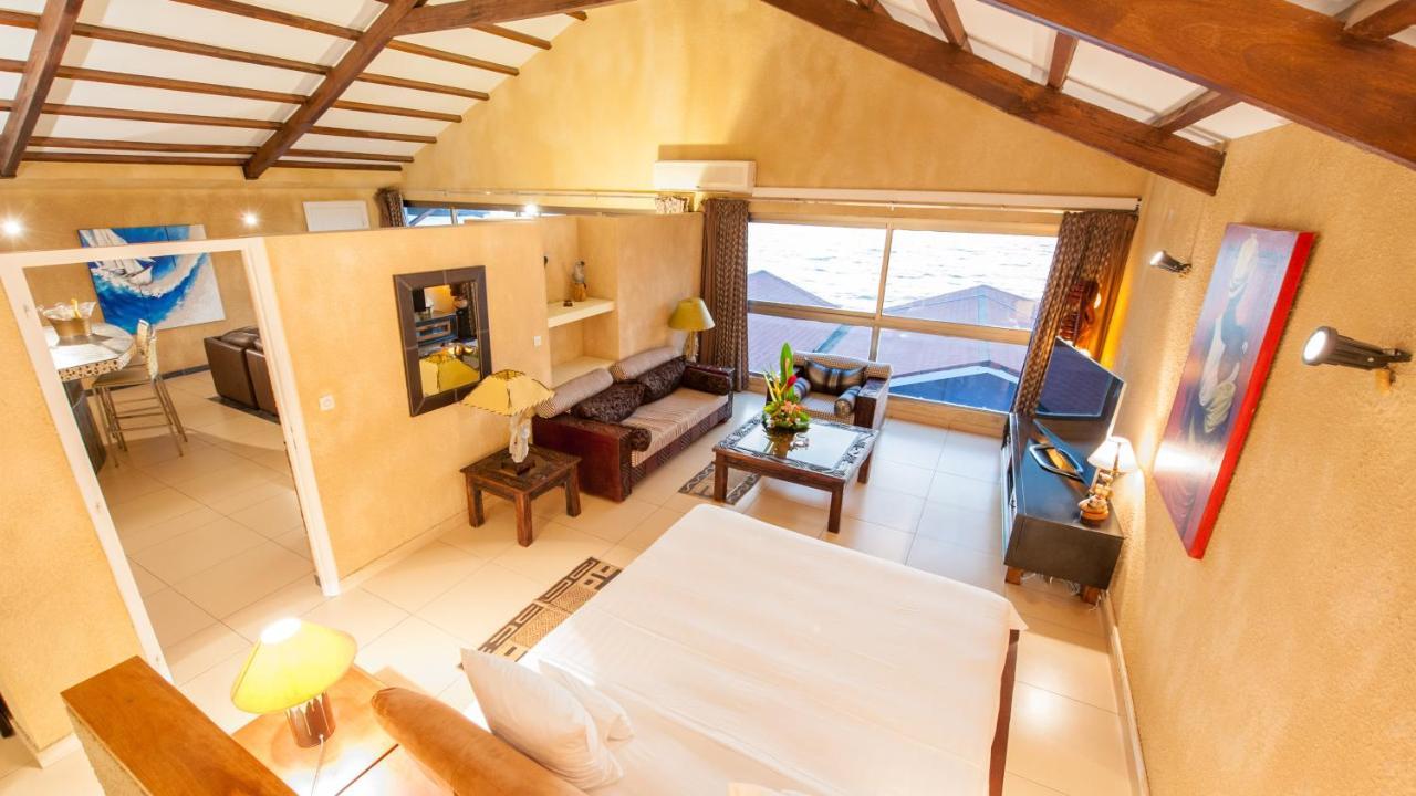 Residence Hoteliere Du Phare リーブルヴィル エクステリア 写真