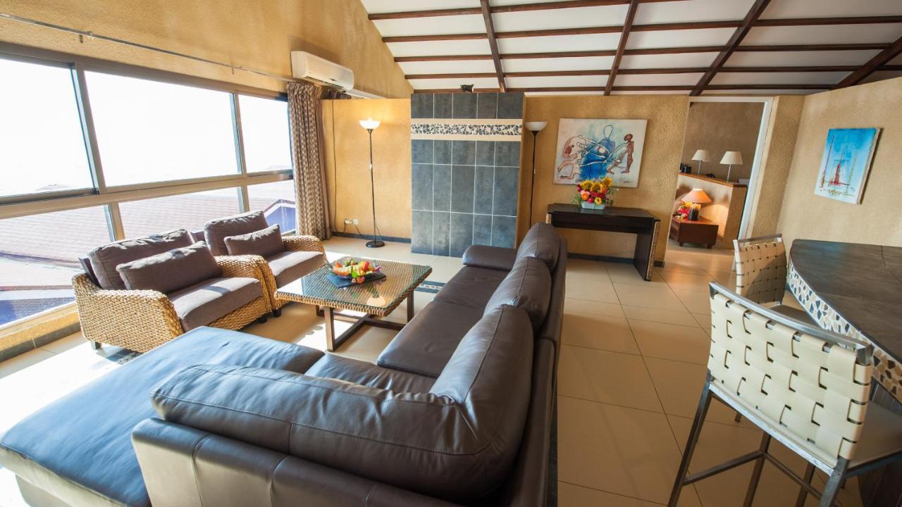 Residence Hoteliere Du Phare リーブルヴィル エクステリア 写真