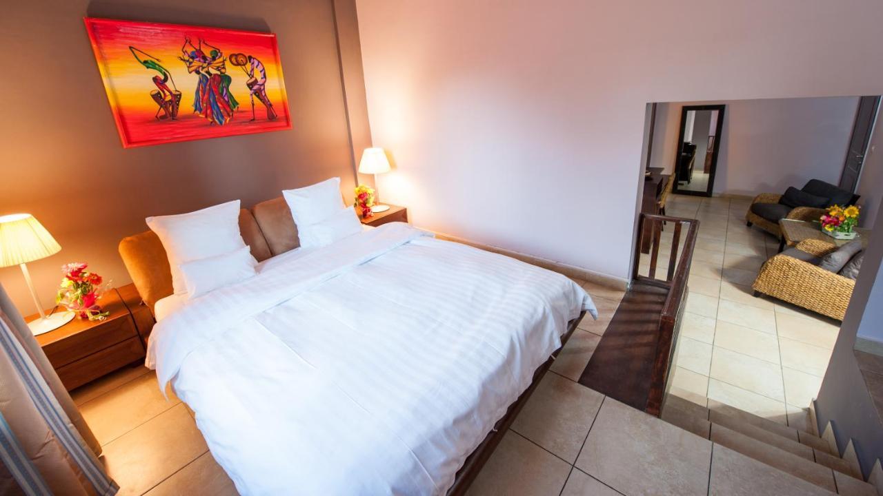 Residence Hoteliere Du Phare リーブルヴィル エクステリア 写真