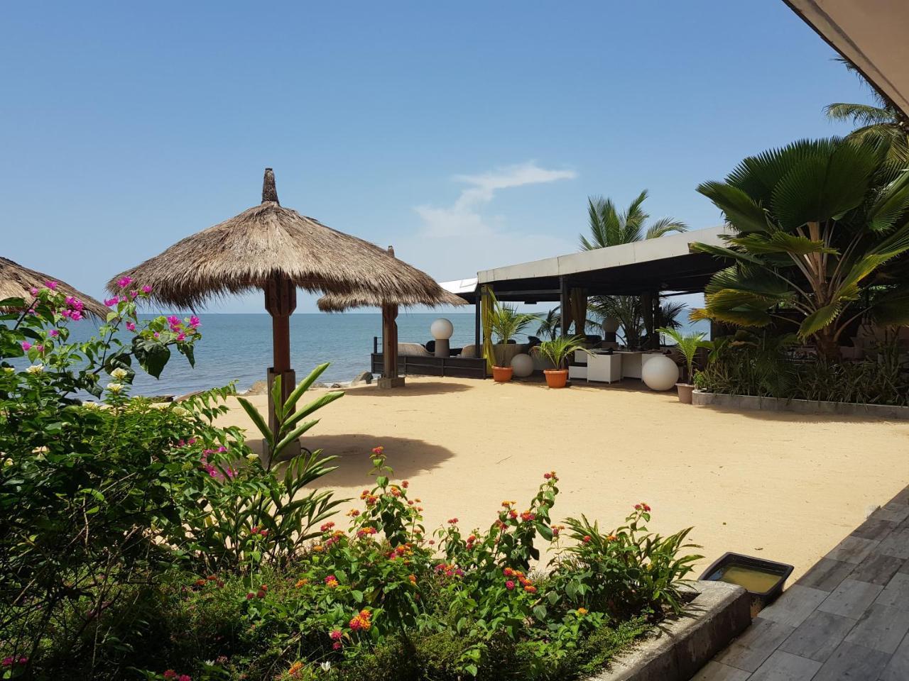 Residence Hoteliere Du Phare リーブルヴィル エクステリア 写真